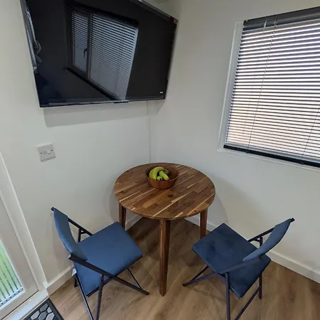 Apartament Modern Tiny Garden House